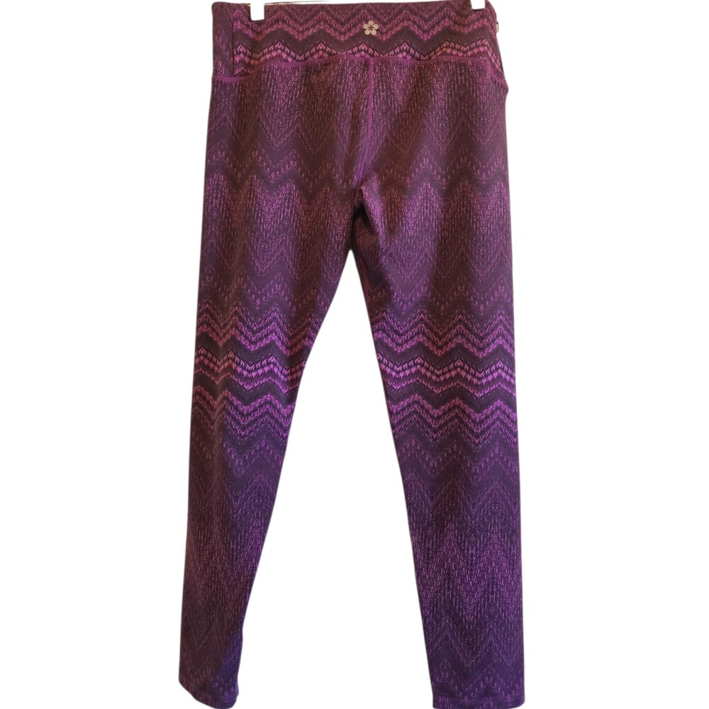 Tuff Athletics Large Purple Leggings with Chevron Pattern
